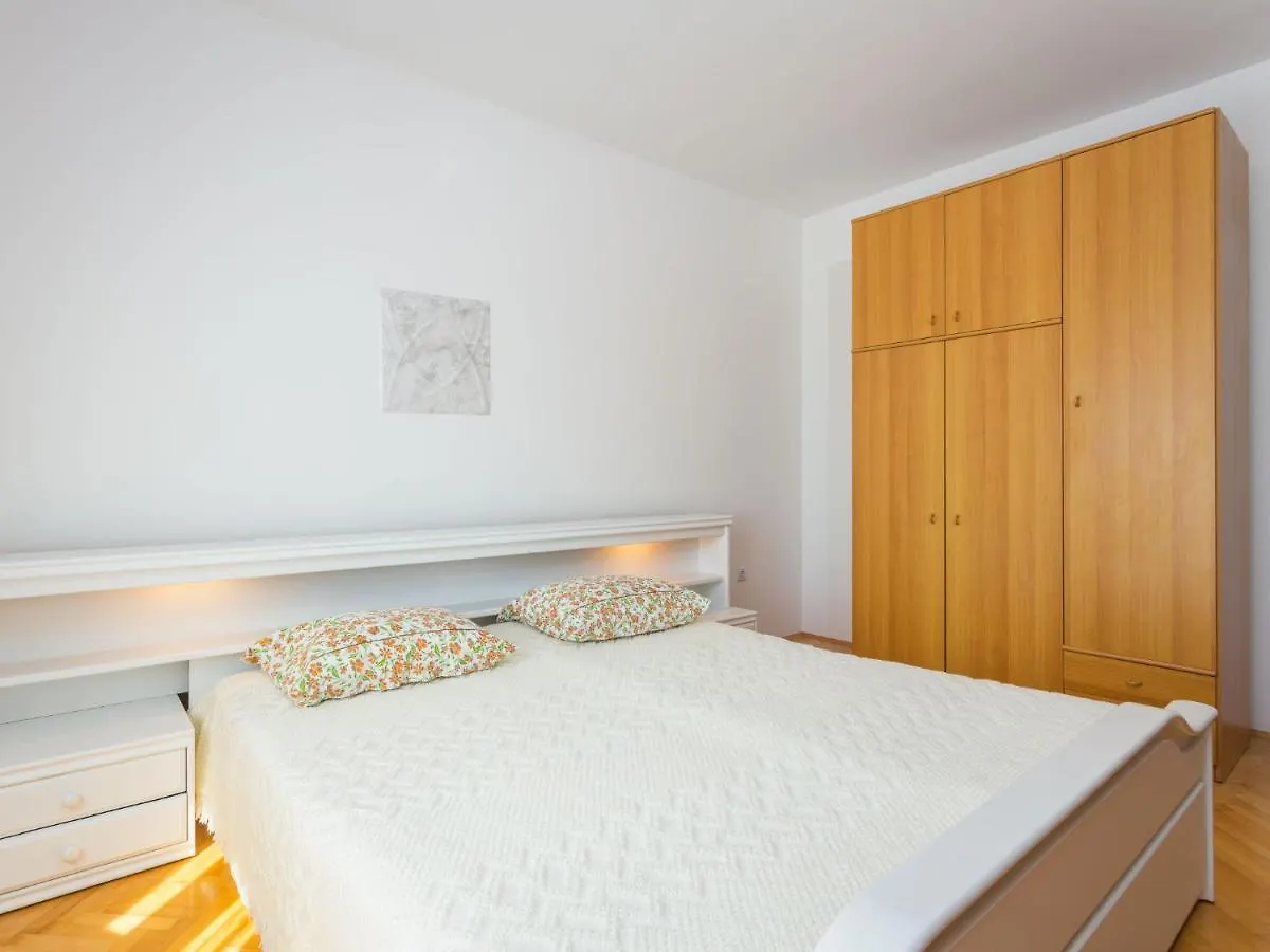 Apartment Maris-2 By Interhome Pula 0*,  Croatia